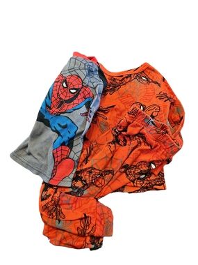 Spider-Man Kids Pajama Set in Red Black Gray Marvel Size 4 Snug Fit